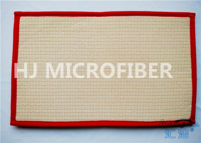 内部の泡と吸収性 マイクロファイバー の赤く柔らかく環境に優しいマット非常に