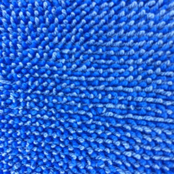 Microfiberのねじれのパイル生地450gsmの青いモップの生地のクリーニングの生地