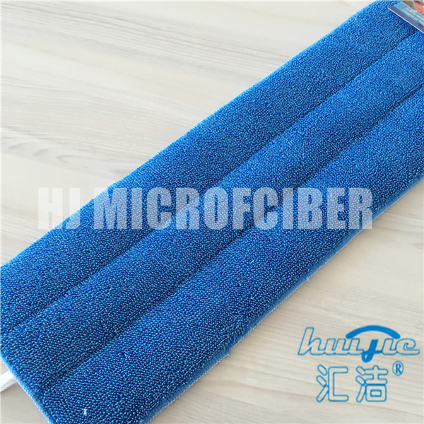 配管されるMicofiberのポリエステルおよびポリアミドはmicrofiberの平らなモップのパッドをねじります