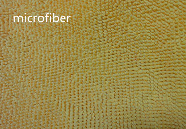 Microfiber 550gsmの黄色150cmの幅100%のポリエステル小さいシュニール生地